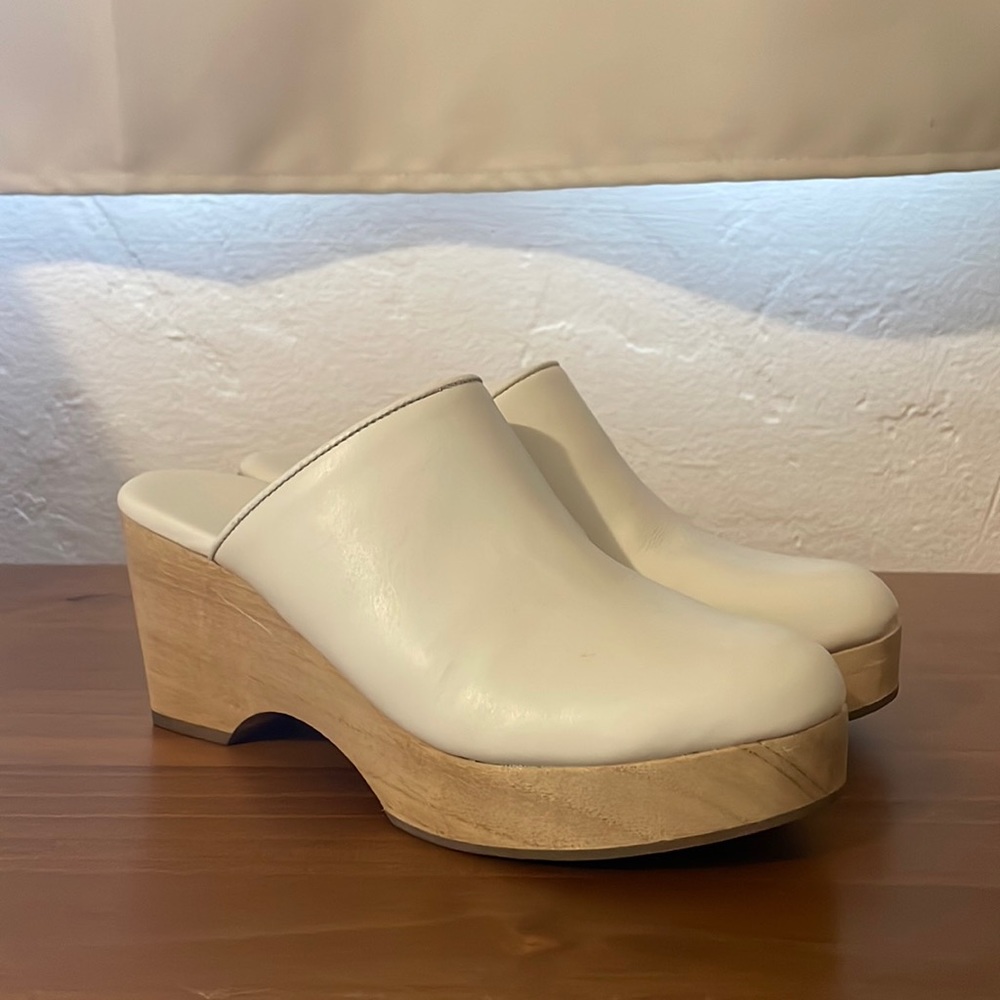 Everlane White Clog Mule with Wooden Heel
